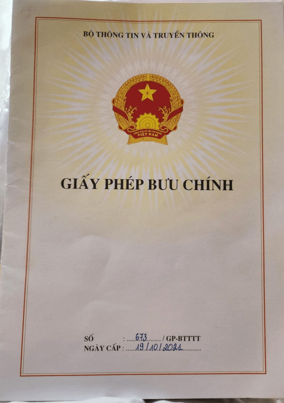 SANG NHƯỢNG CÔNG TY CHUYỂN PHÁT NHANH 